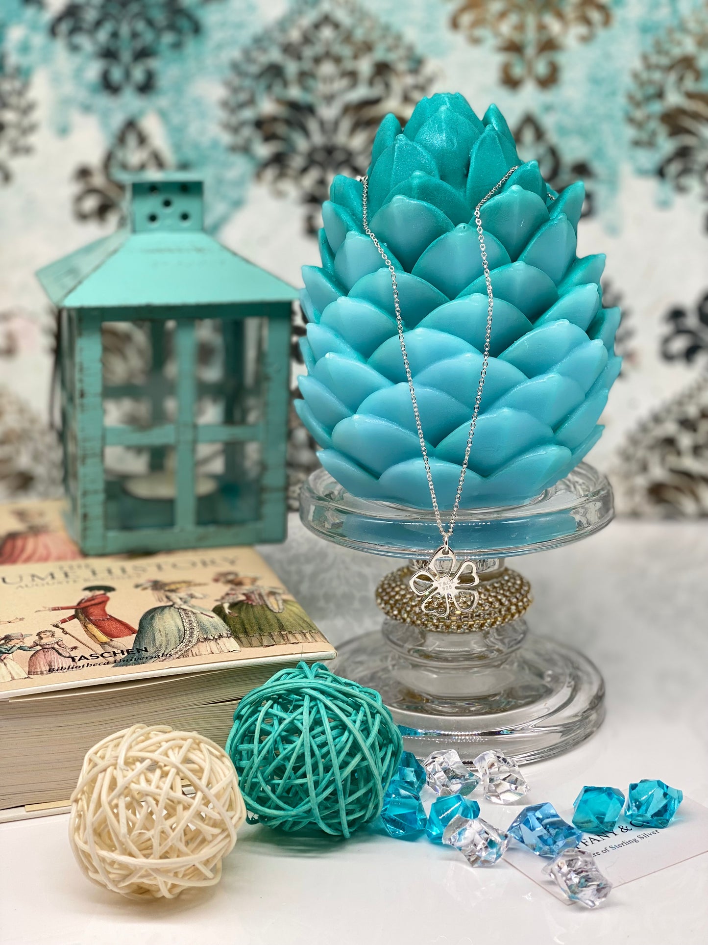 Candle, Winter, Winter collection, Giant Pinecone, Gift Box, Snowy Woodland Pinecone, Christmas, New Year Candles