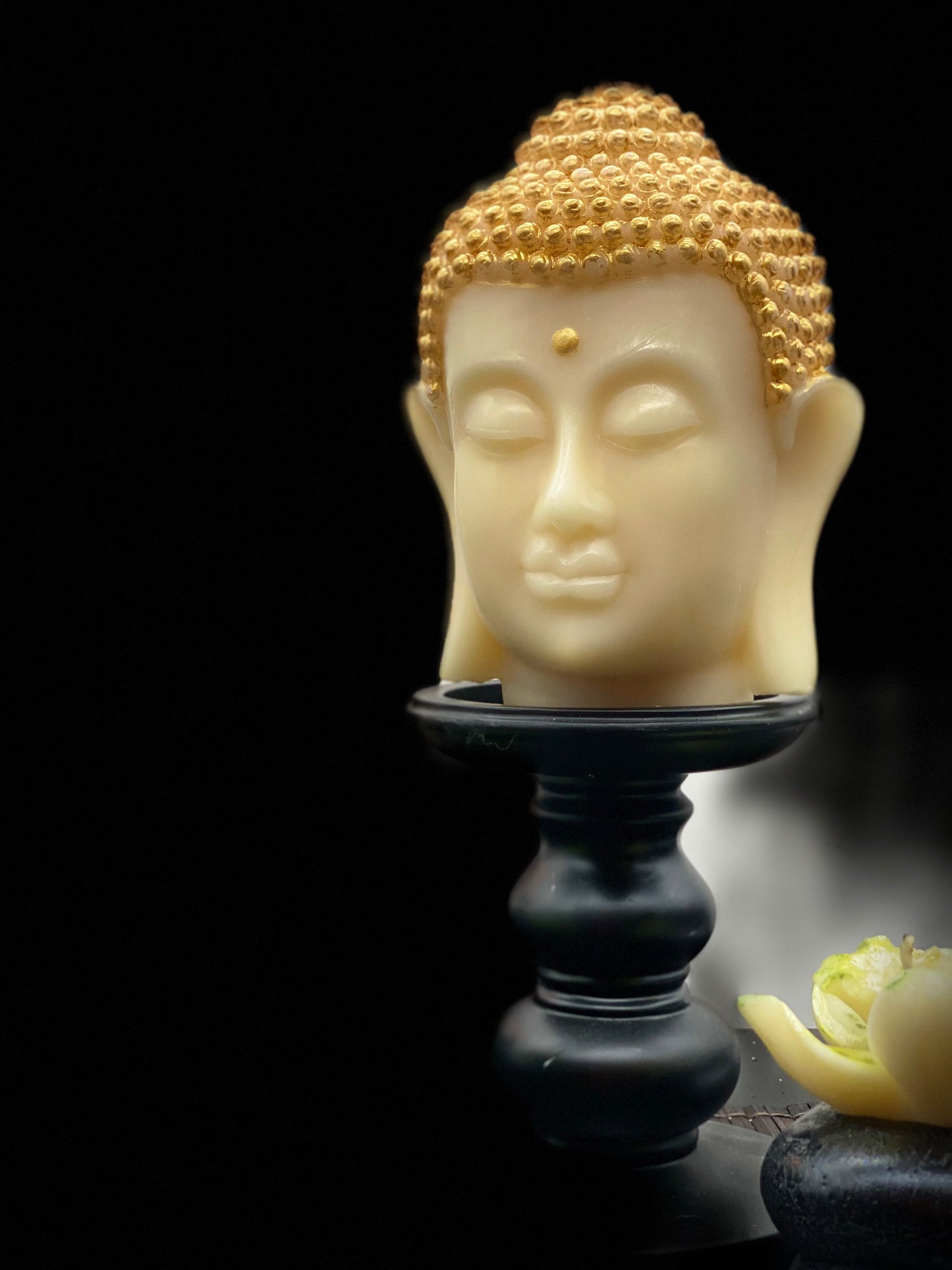 Candle handmade Buddha head ivory, Zen, Meditation, Feng Shui, Relax, Yoga, Retreats