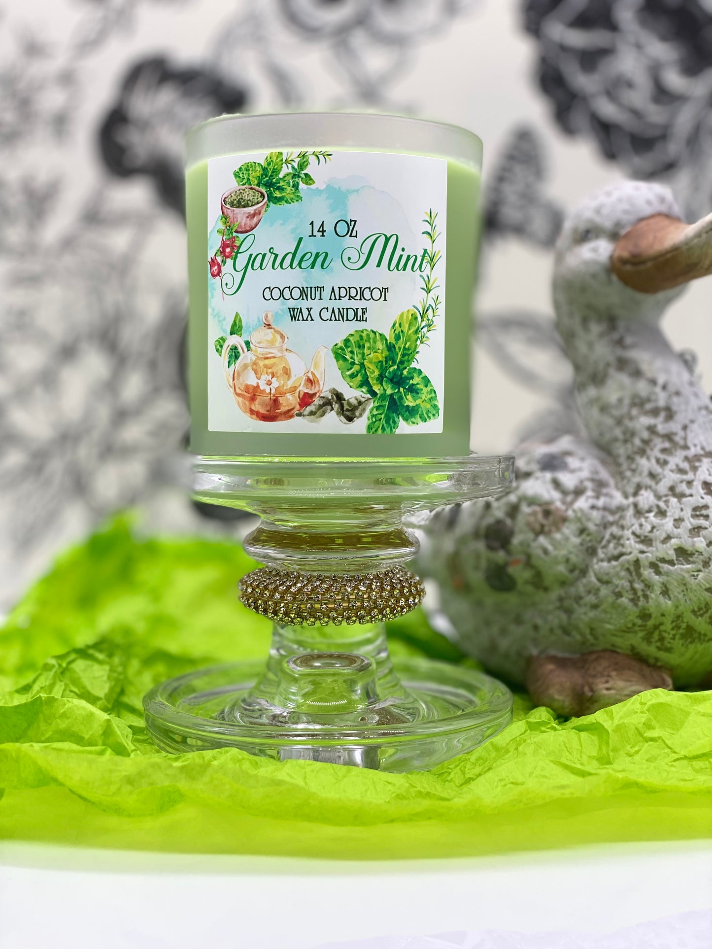 Candle, Coconut APRICOT wax candle, Spearmint, Garden, Herbs, Relax, Garden Mint Scented Candle