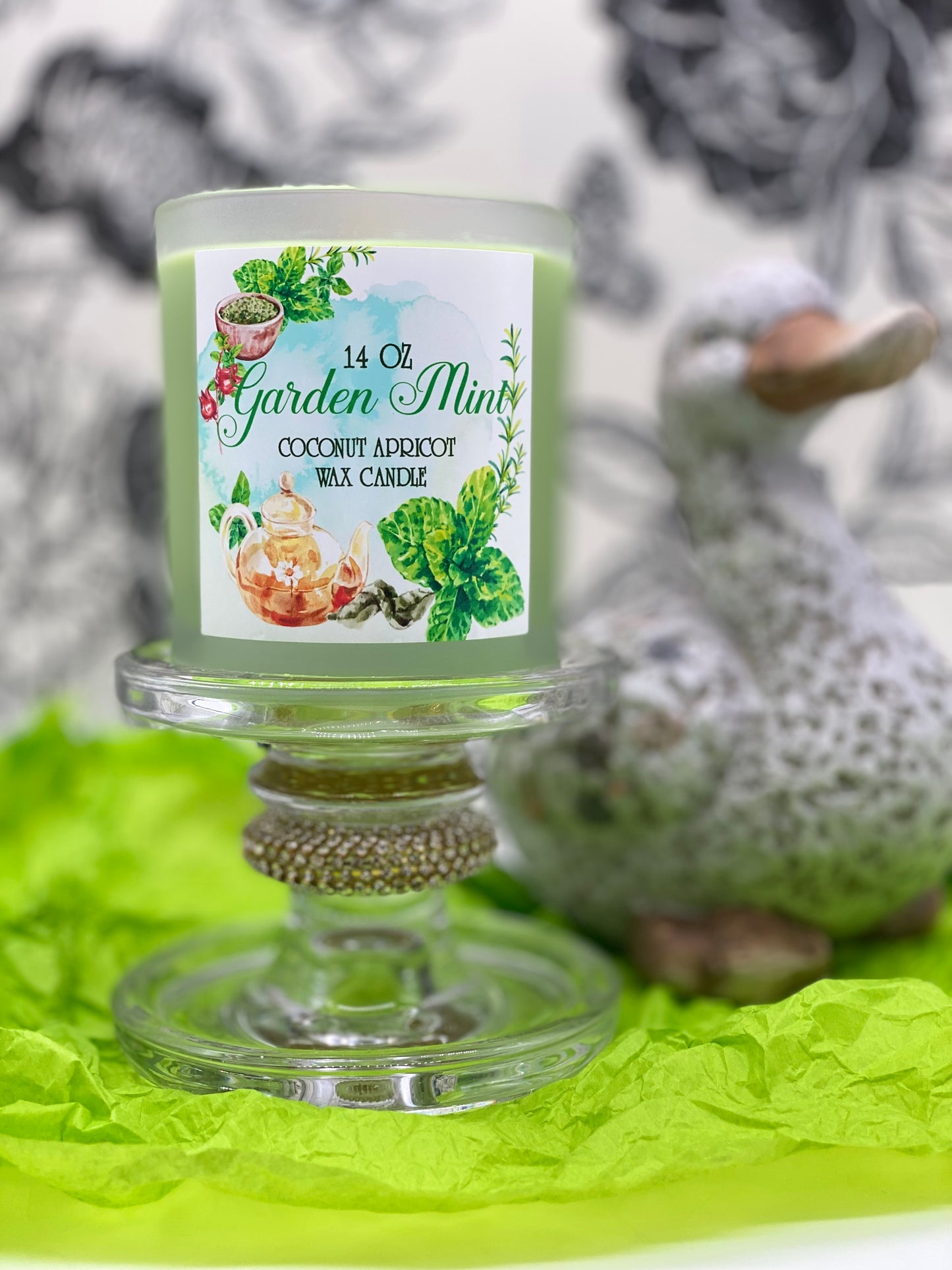 Candle, Coconut APRICOT wax candle, Spearmint, Garden, Herbs, Relax, Garden Mint Scented Candle