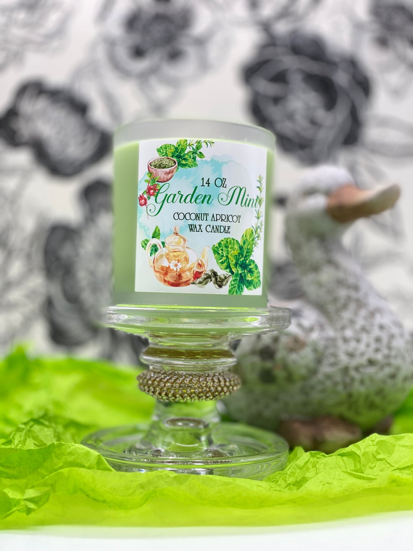 Candle, Coconut APRICOT wax candle, Spearmint, Garden, Herbs, Relax, Garden Mint Scented Candle